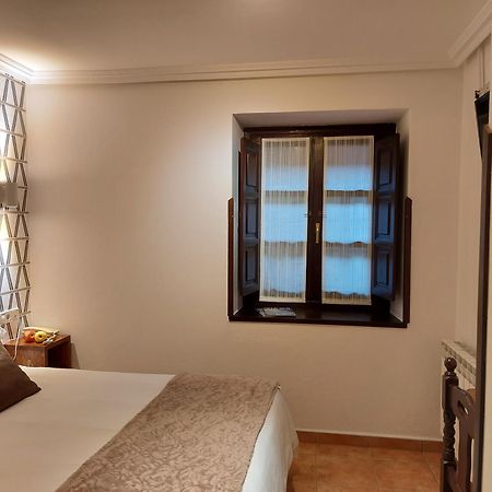 Hotel Rural Entremontes Cangas de Onis Exterior photo