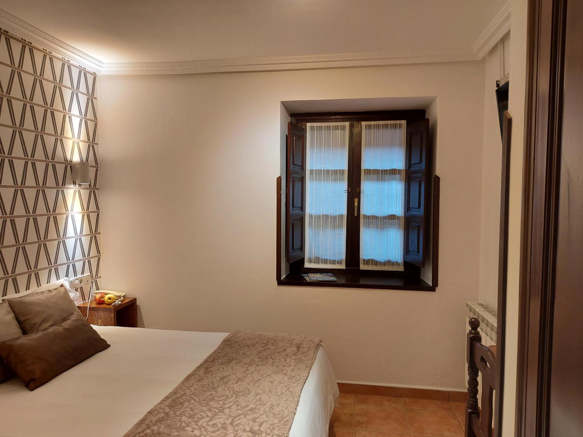 Hotel Rural Entremontes Cangas de Onis Exterior photo