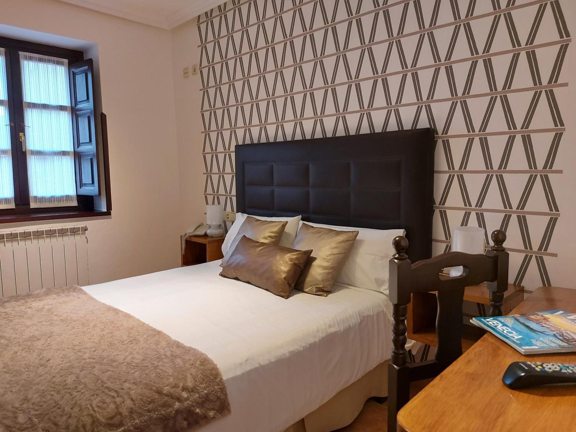 Hotel Rural Entremontes Cangas de Onis Exterior photo
