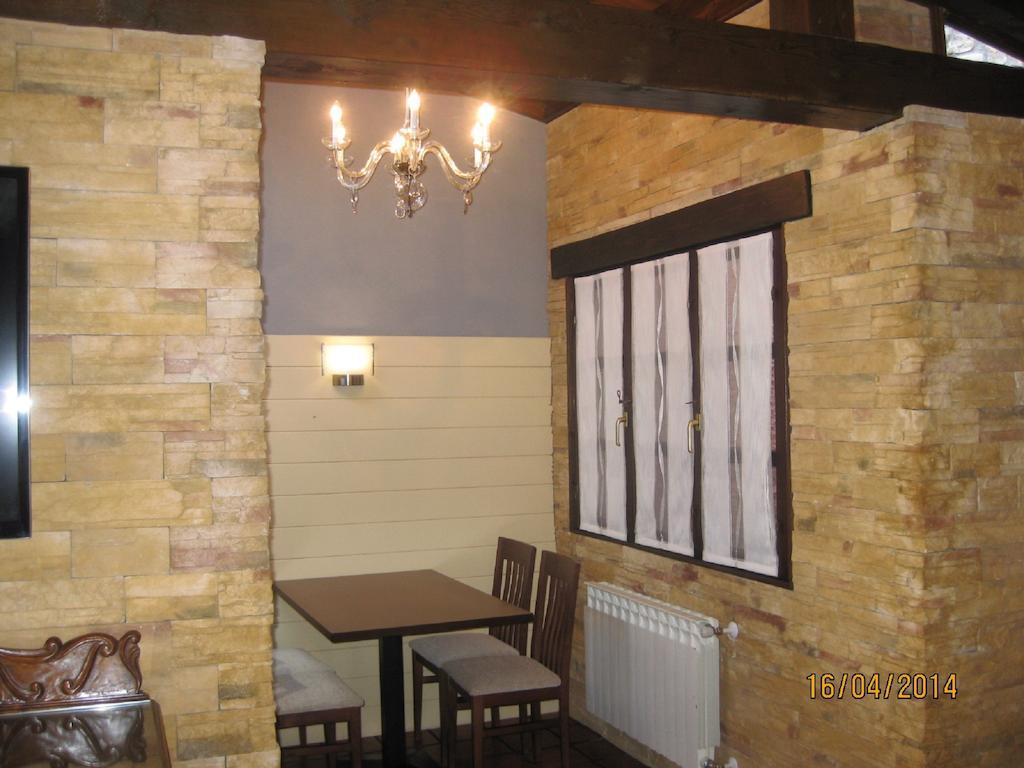 Hotel Rural Entremontes Cangas de Onis Exterior photo